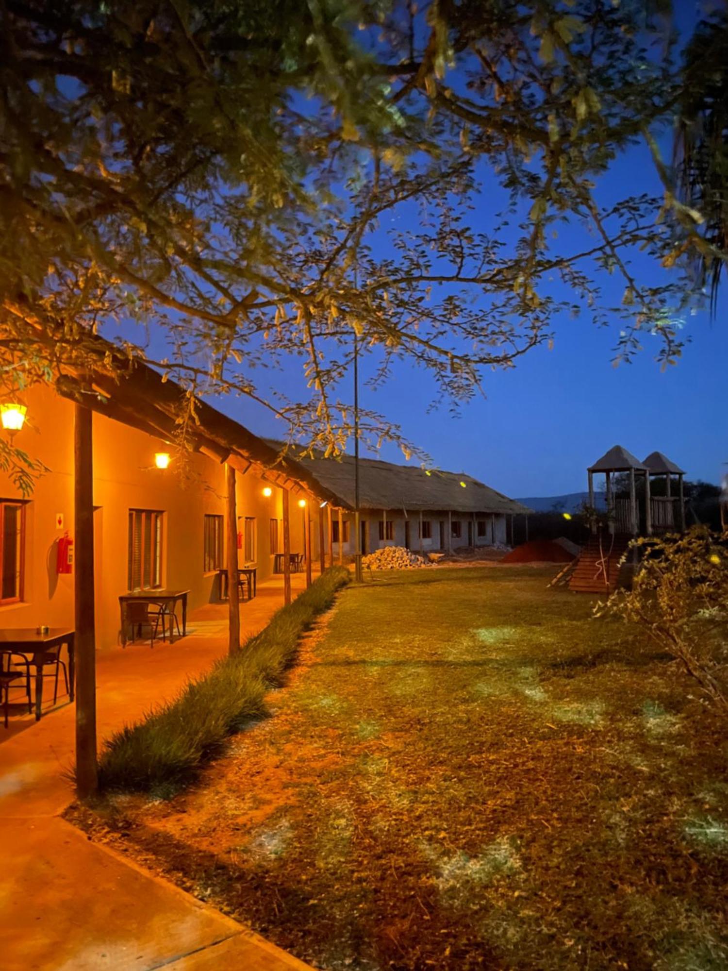 Iphofolo Lodge & Tented Camp Vivo Ngoại thất bức ảnh